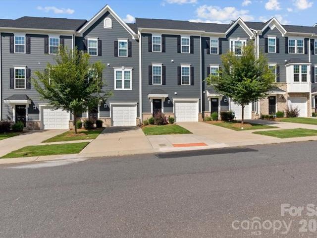 Townhouse for sale in Mecklenburg, North Carolina
