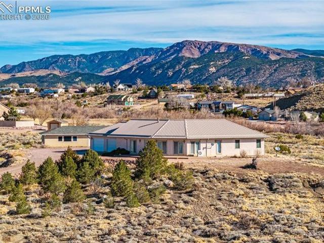 House for sale in Canon City, Colorado