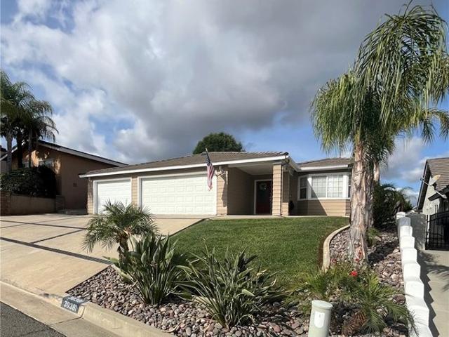 House for sale in Canyon Lake, California