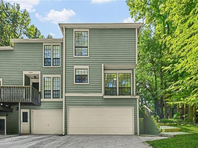 Condo for sale in Alpharetta, Fulton County