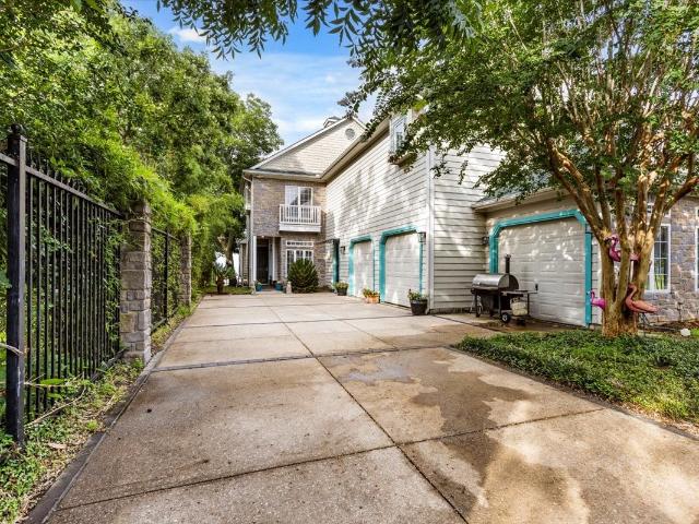 House for sale in Bacliff, Texas