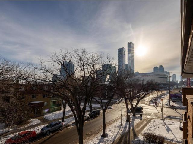 Apartment for sale in Wedgewood, Alberta