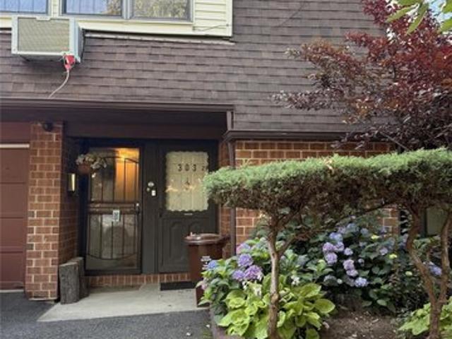 Condo for sale in Queens, Arverne