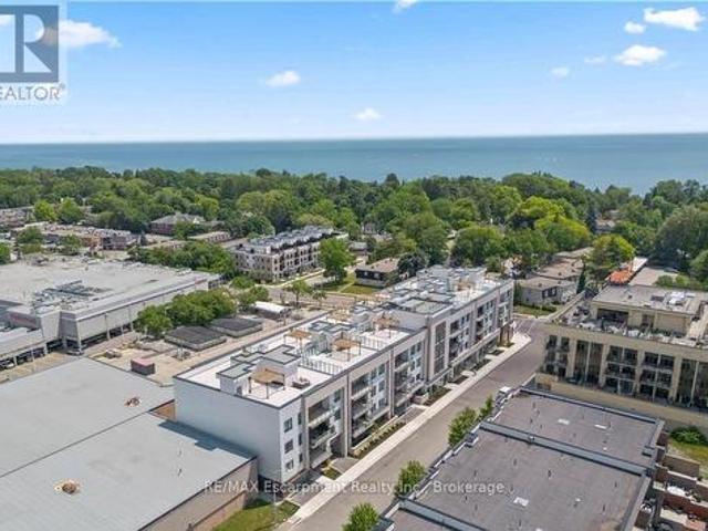 Condo for sale in Oakville, Ontario