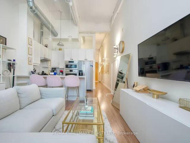 Condo for rent in Toronto, Golden Horseshoe