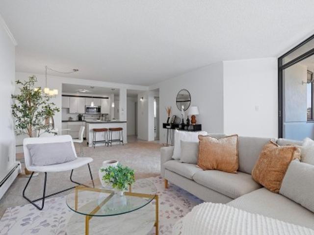 Property for sale in Uptown, White Rock