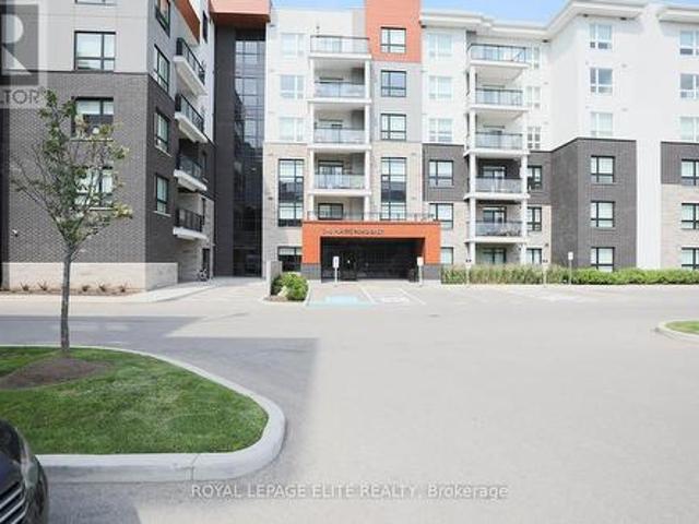 Condo for sale in Burlington, Ontario