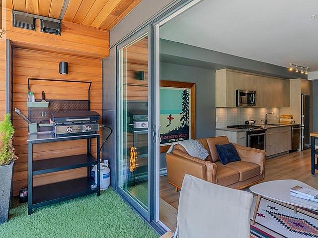 Condo for sale in British Columbia