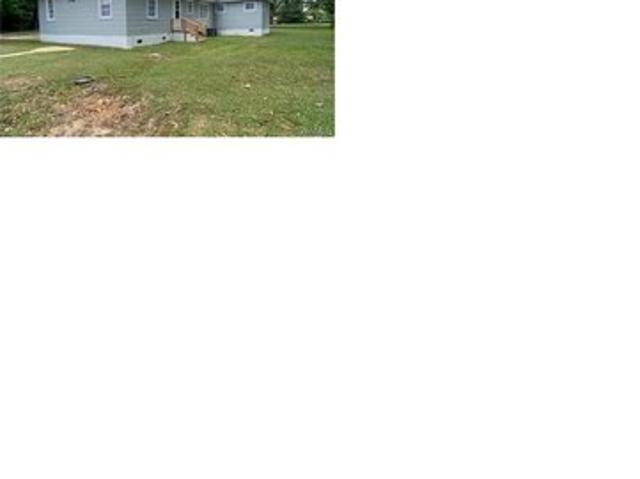 Townhouse for sale in Aliceville, Alabama