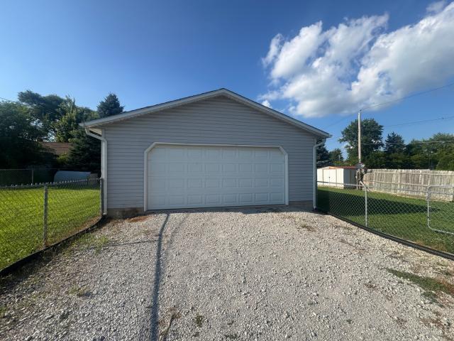 House for sale in Matherville, Illinois