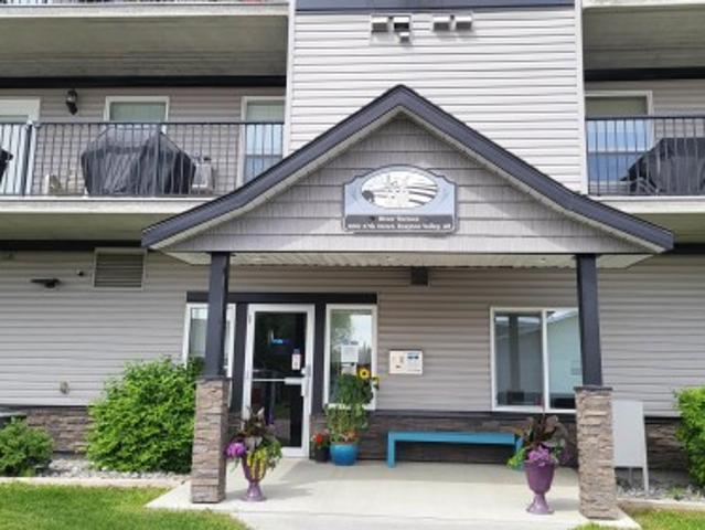 Condo for sale in Drayton Valley, Alberta