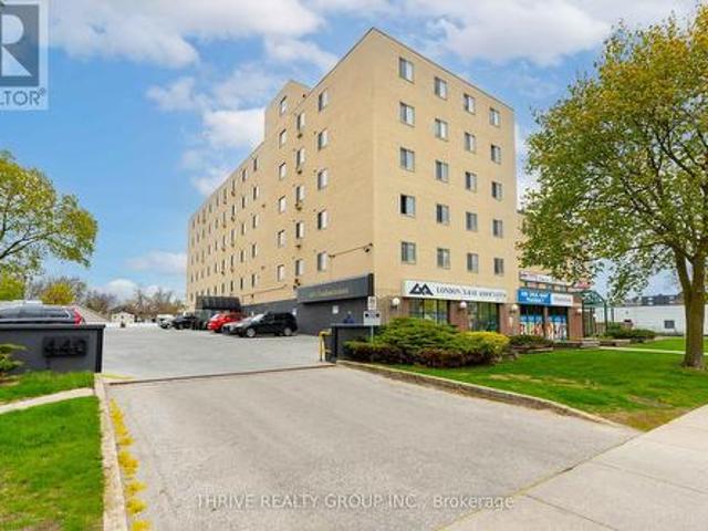 Condo for sale in Arva, Ontario