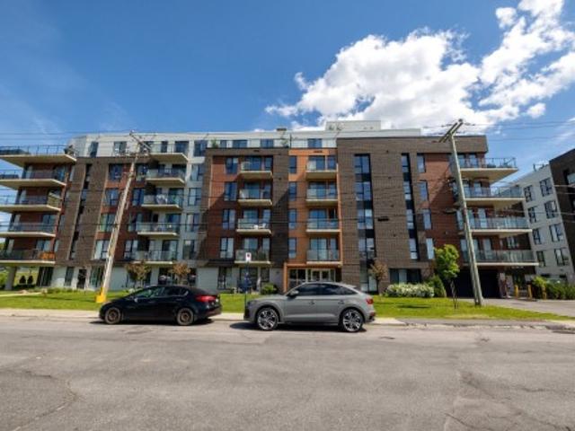 Condo for sale in Pointe-claire, Quebec