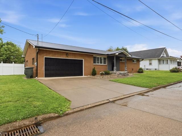 House for sale in Vienna, West Virginia