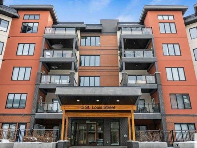 House for sale in Edmonton