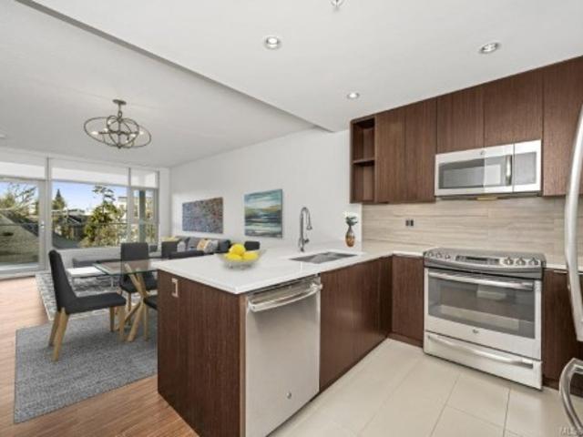Property for sale in James Bay, Victoria