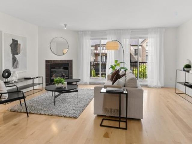 Condo for sale in Les Moulins, Quebec