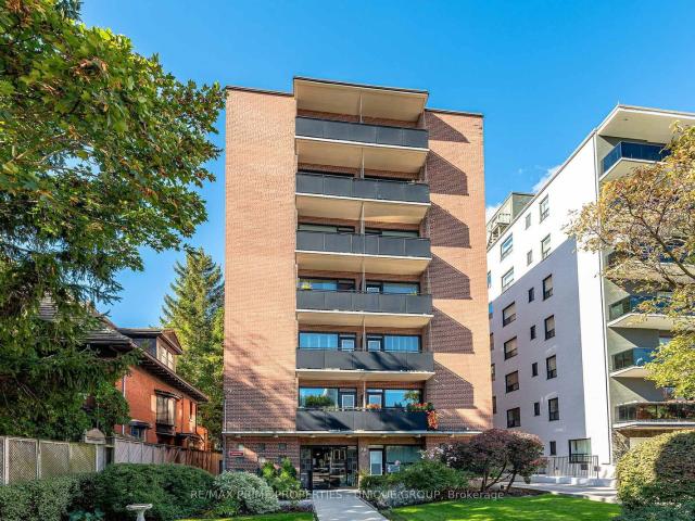 Apartment for sale in Woburn, Ontario