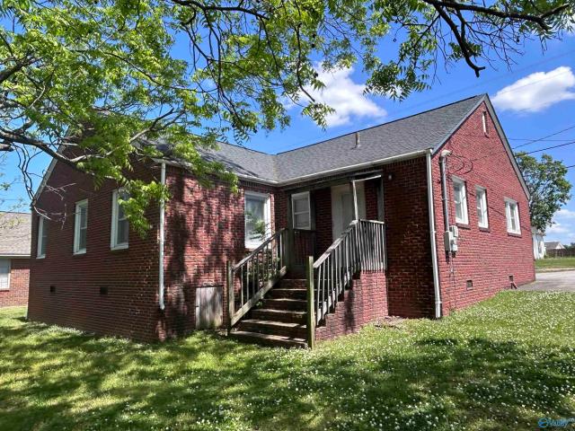 House for sale in Albertville, Alabama