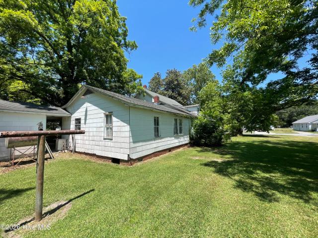 House for sale in Roper, North Carolina