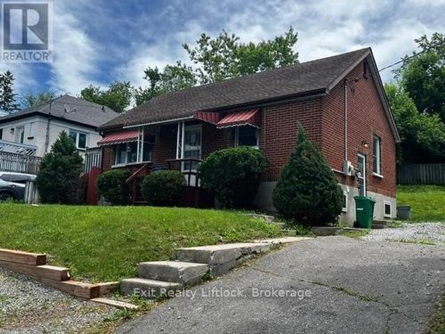House for rent in Peterborough, Ontario