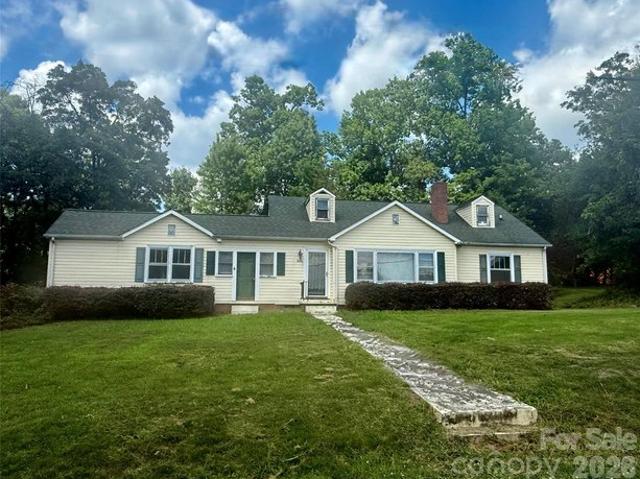 House for sale in Mount Holly, North Carolina