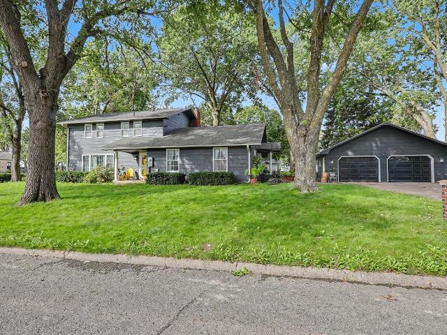 House for sale in Pella, Marion County