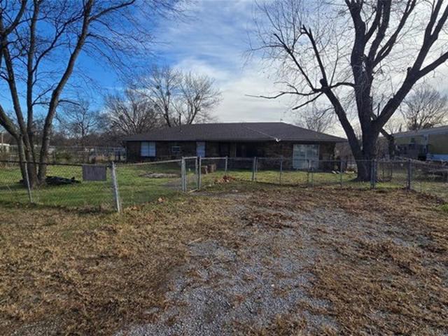 House for sale in Savanna, Oklahoma