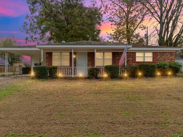 House for sale in Ark