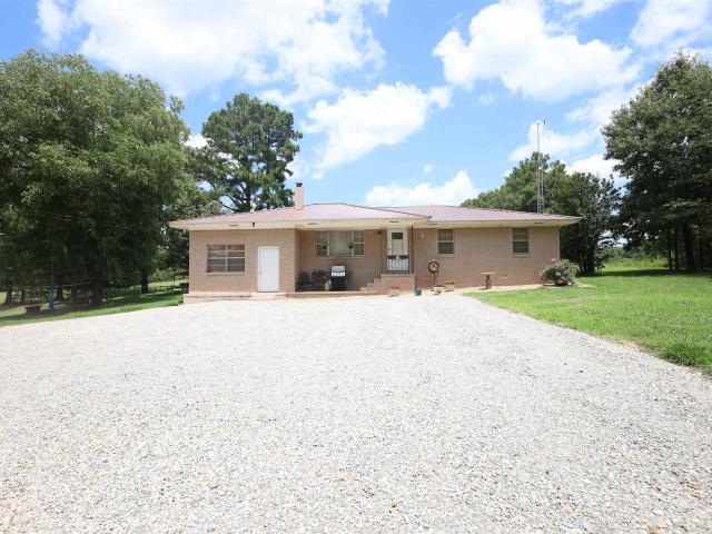 House for sale in Ark