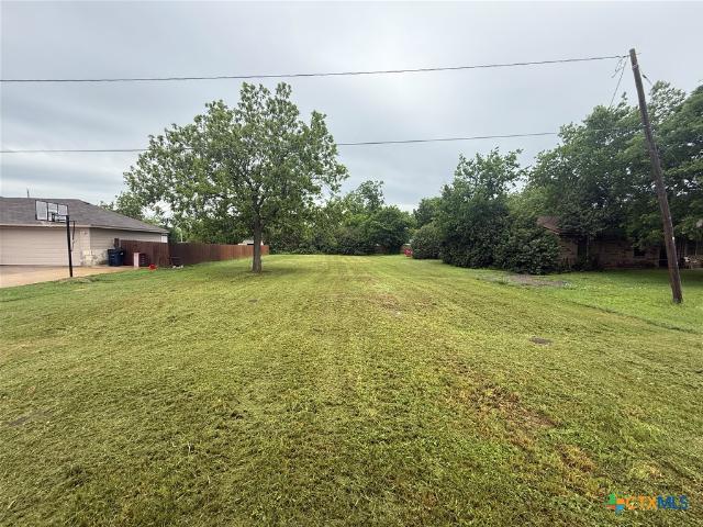 Land for sale in Holland, Texas