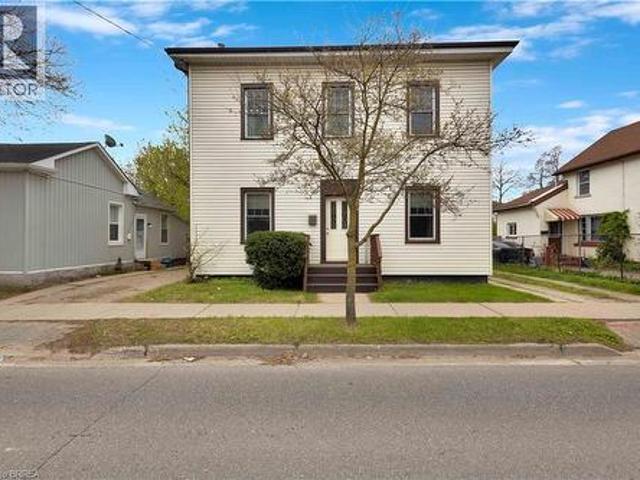 House for sale in Brantford, Southwestern Ontario