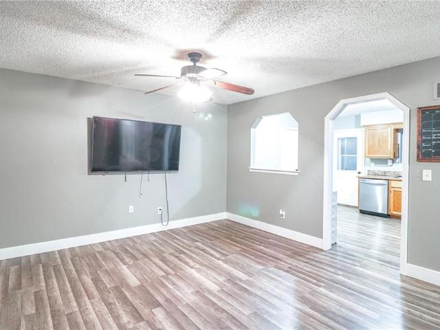 House for sale in Kingsville, Johnson County