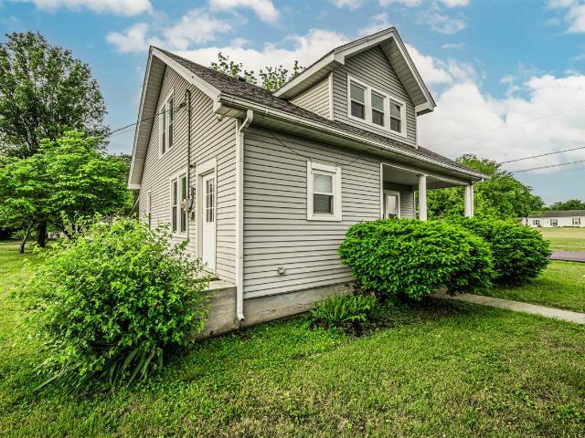 House for sale in Oakland, Kentucky