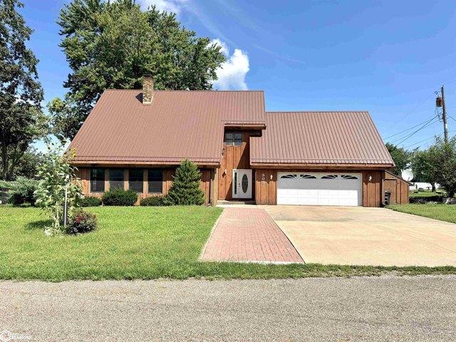 House for sale in Mount Pleasant, Iowa