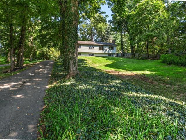 House for sale in Wittes Corners, Centerville