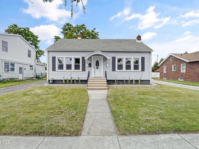 House for sale in Lucas, Ohio
