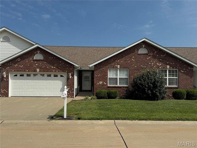 Condo for sale in Litchfield, Illinois