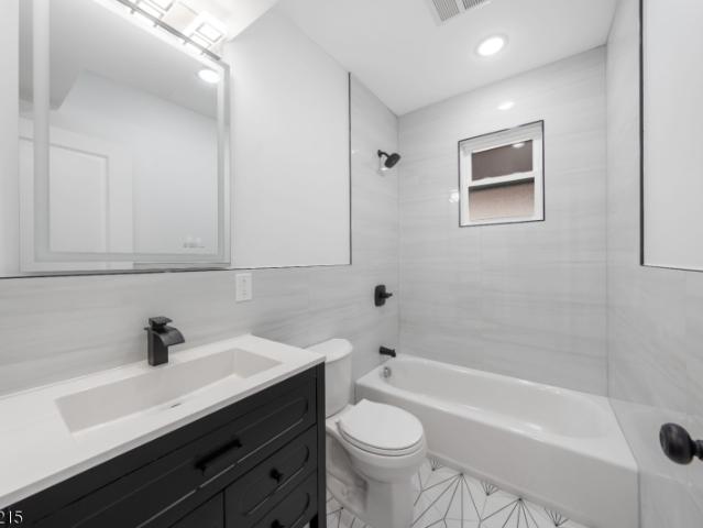 House for sale in Irvington, New Jersey