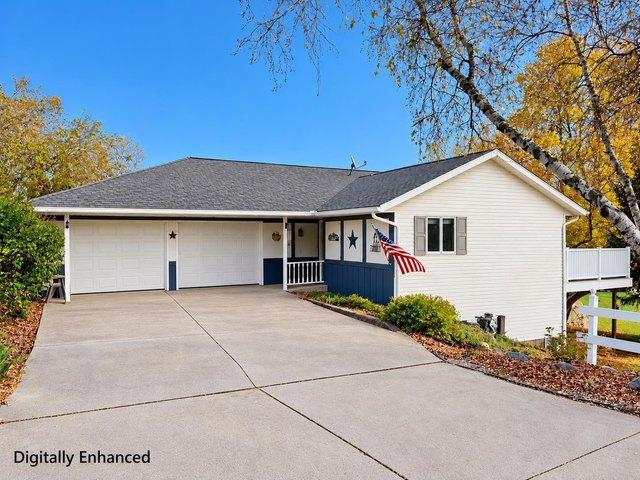 House for sale in Decorah, Winneshiek County