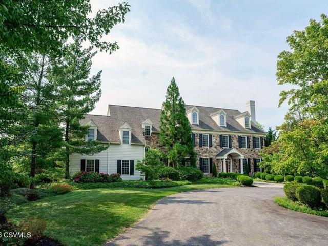 Condo for sale in Lewisburg, Union County