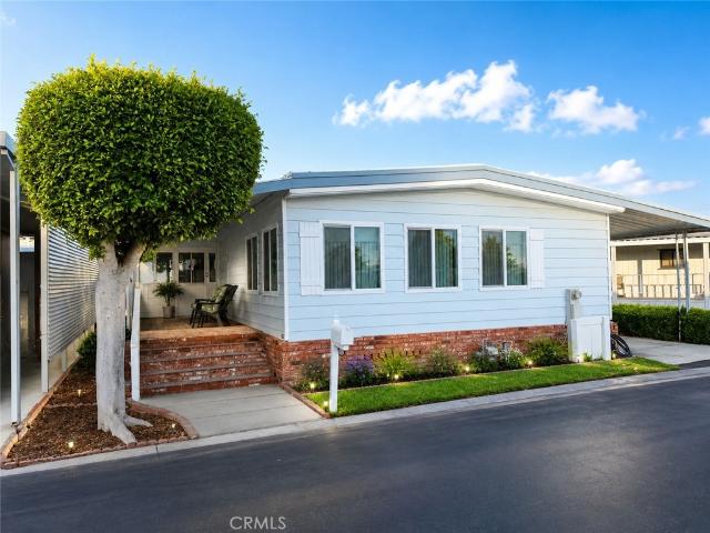 House for sale in Fountain Valley, California