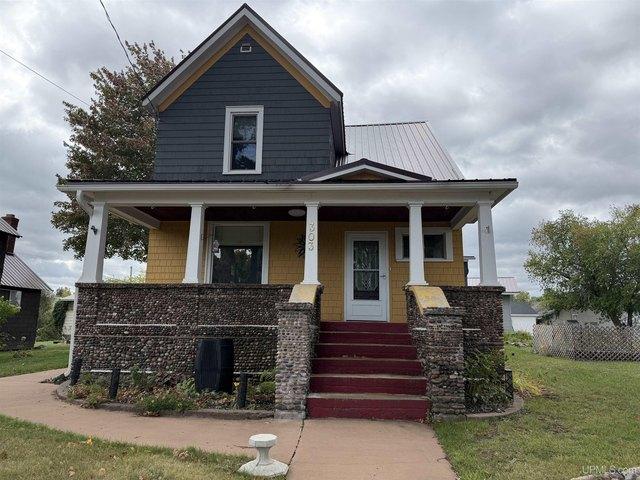 House for sale in Hurley, Iron County