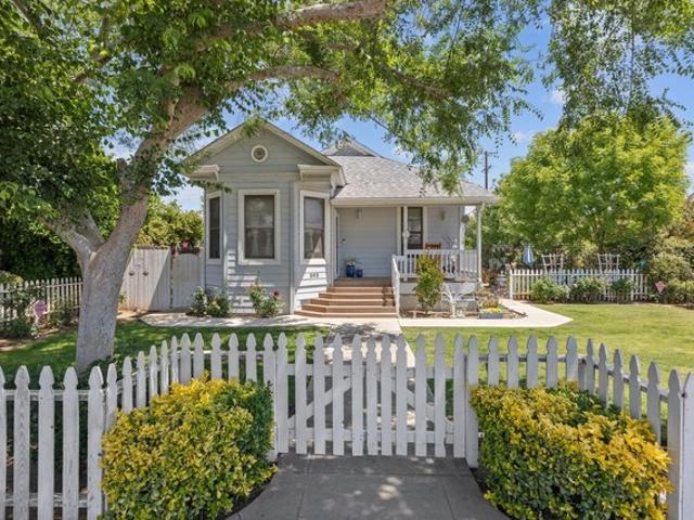 House for sale in Tulare, California