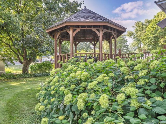House for sale in Graettinger, Iowa