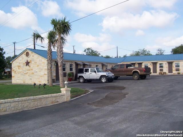 Commercial for sale in Karnes City, Texas