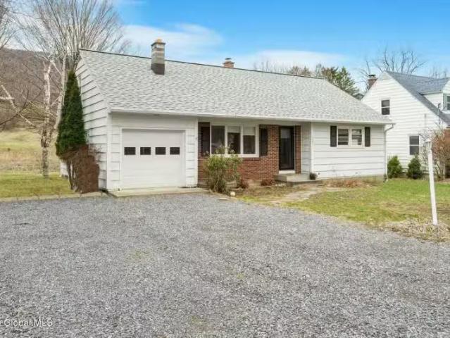 House for rent in Albany