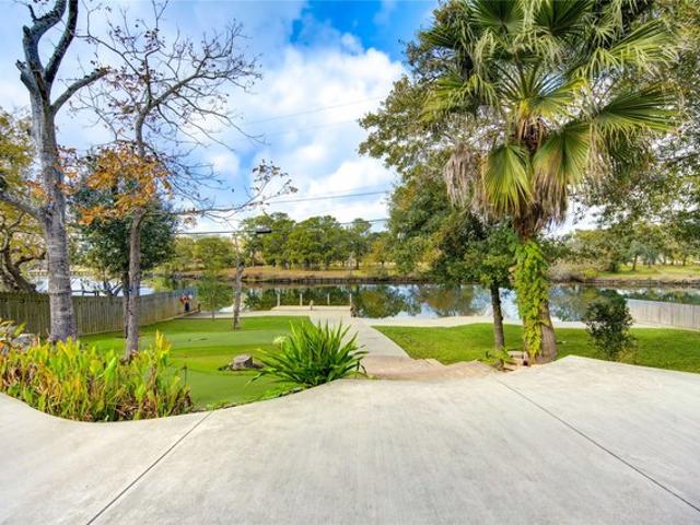 House for sale in Dickinson, Texas