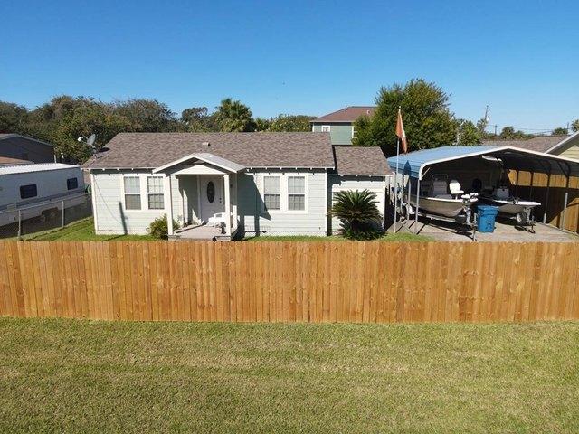 House for sale in Fulton, Texas