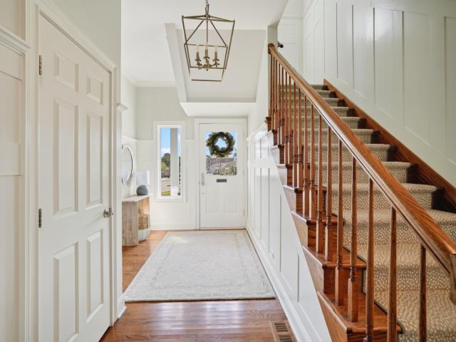 House for sale in Clarendon Hills, Illinois